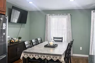 587 Brooks St, Bridgeport, CT 06608 - Photo 3