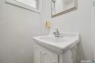 10 Elliott St, Norwalk, CT 06855 - Photo 19
