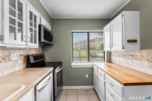 168 Monticello Dr, Branford, CT 06405 - Photo 9