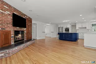 2 Joshua Slocum Dock, Stamford, CT 06902 - Photo 11