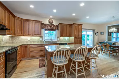 11 Meredith Lane, New Milford, CT 06776 - Photo 13