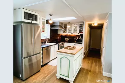 43 Meadowbrook Road, Danbury, CT 06811 - Photo 9