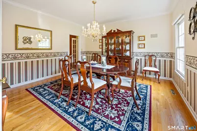 699 Andrea Court, Cheshire, CT 06410 - Photo 5