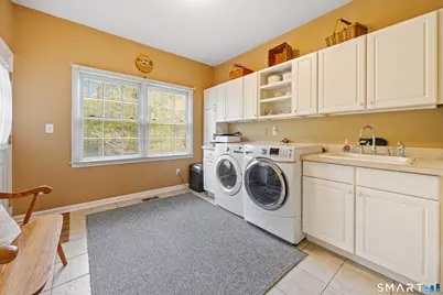 699 Andrea Court, Cheshire, CT 06410 - Photo 15