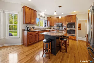 699 Andrea Court, Cheshire, CT 06410 - Photo 9