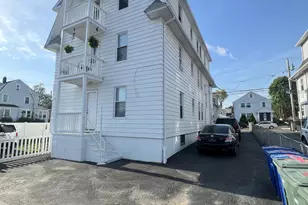 67 Tremont Ave, Bridgeport, CT 06606 - Photo 19