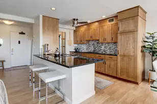 891 Farmington Ave, West Hartford, CT 06119 - Photo 11