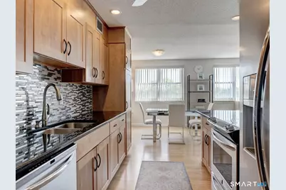 891 Farmington Avenue #6C, West Hartford, CT 06119 - Photo 19