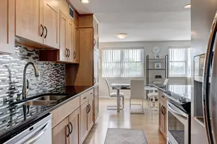 891 Farmington Ave, West Hartford, CT 06119 - Photo 19