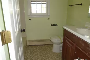 2 Fairfield Ln, Simsbury, CT 06070 - Photo 27