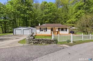 59 Hinckley St, Norwich, CT 06360 - Photo 1