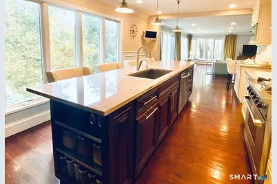 26 Sport Hill Parkway, Easton, CT 06612 - Photo 5