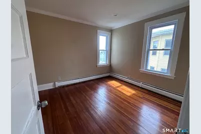 22-24 Bushnell Street, Hartford, CT 06114 - Photo 13
