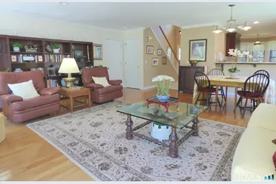 111 Logging Trail Road #111, Danbury, CT 06811 - Photo 7