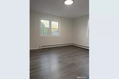 11 Strant Street, Manchester, CT 06040 - Photo 7