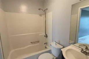 1425 Quinnipiac Ave, New Haven, CT 06513 - Photo 7