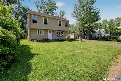 97 Boothbay Street, Bloomfield, CT 06002 - Photo 3