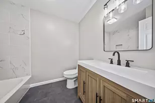 371 Dunfey Ln, Windsor, CT 06095 - Photo 23