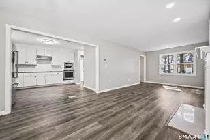 371 Dunfey Ln, Windsor, CT 06095 - Photo 13