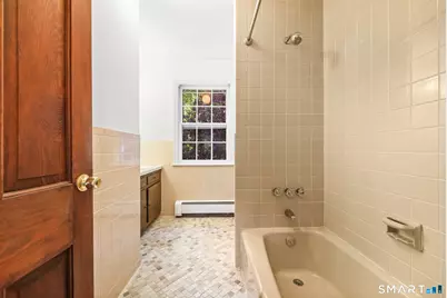 2 Golf View Circle, Stamford, CT 06905 - Photo 17