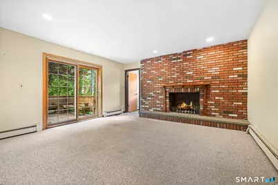 2 Golf View Circle, Stamford, CT 06905 - Photo 9