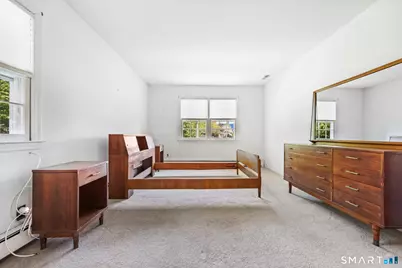 2 Golf View Circle, Stamford, CT 06905 - Photo 13