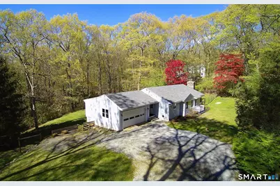 39 Seventy Acre Road, Redding, CT 06896 - Photo 9