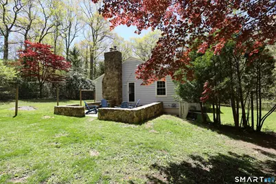 39 Seventy Acre Road, Redding, CT 06896 - Photo 37