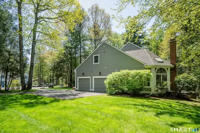 7 Woodleigh Place, Simsbury, CT 06089 - Photo 33