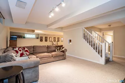 7 Woodleigh Place, Simsbury, CT 06089 - Photo 25