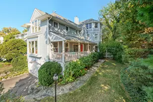 27 Crest Rd, Norwalk, CT 06853 - Photo 1