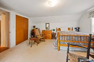 27 Theroux Ave, Waterbury, CT 06708 - Photo 29