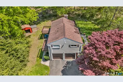 51 Chipmunk Trail, Newtown, CT 06482 - Photo 3