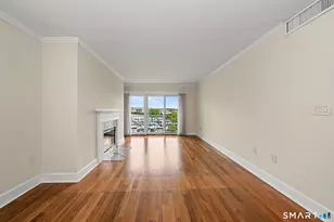 43 Harbor Dr, Stamford, CT 06902 - Photo 5