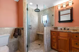 10 Point Beach Dr, Milford, CT 06460 - Photo 15