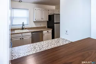 75 Commodore Cmns, Derby, CT 06418 - Photo 13