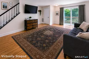 75 Commodore Cmns, Derby, CT 06418 - Photo 5