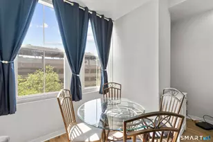 196 Crown St, New Haven, CT 06511 - Photo 11