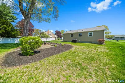 27 Highland Road, Windsor Locks, CT 06096 - Photo 23