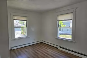 97 Clowes Terrace, Waterbury, CT 06710 - Photo 3