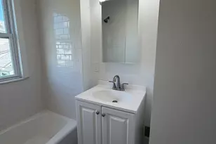 234 Savoy St, Bridgeport, CT 06606 - Photo 11