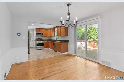 20 Seneca Road, West Hartford, CT 06117 - Photo 5