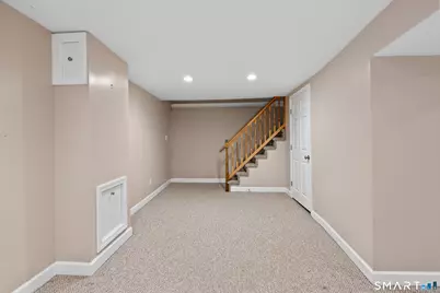 20 Seneca Road, West Hartford, CT 06117 - Photo 27