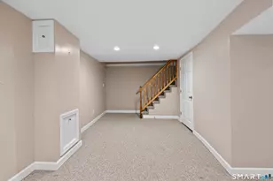 20 Seneca Rd, West Hartford, CT 06117 - Photo 27