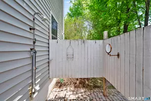 5 Central Ave, East Lyme, CT 06357 - Photo 31