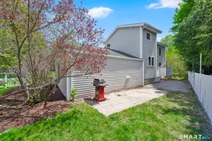 5 Central Ave, East Lyme, CT 06357 - Photo 31