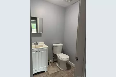 53 Cooke Street #3rd floor, Waterbury, CT 06710 - Photo 11