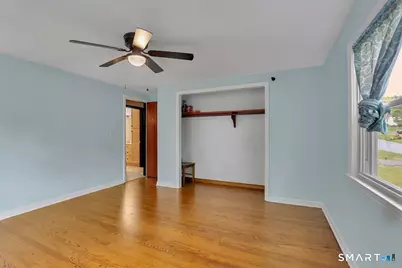 10 Cheryl Drive, Enfield, CT 06082 - Photo 9
