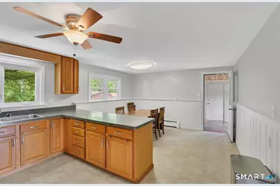 10 Cheryl Drive, Enfield, CT 06082 - Photo 5