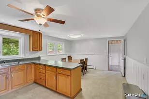 10 Cheryl Dr, Enfield, CT 06082 - Photo 5